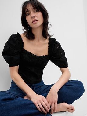 NWOT GAP Puff Sleeve Eyelet Top Black XXS